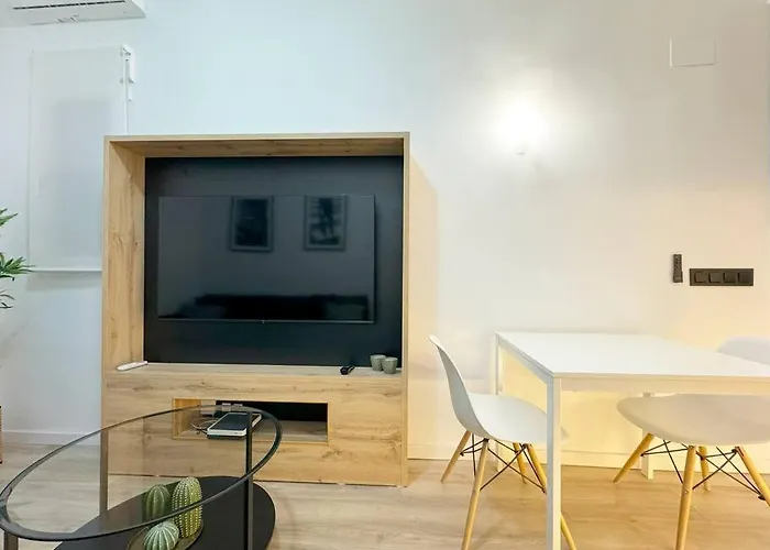 Habitación privada cómoda y bien ubicada con zonas comunes compartidas A